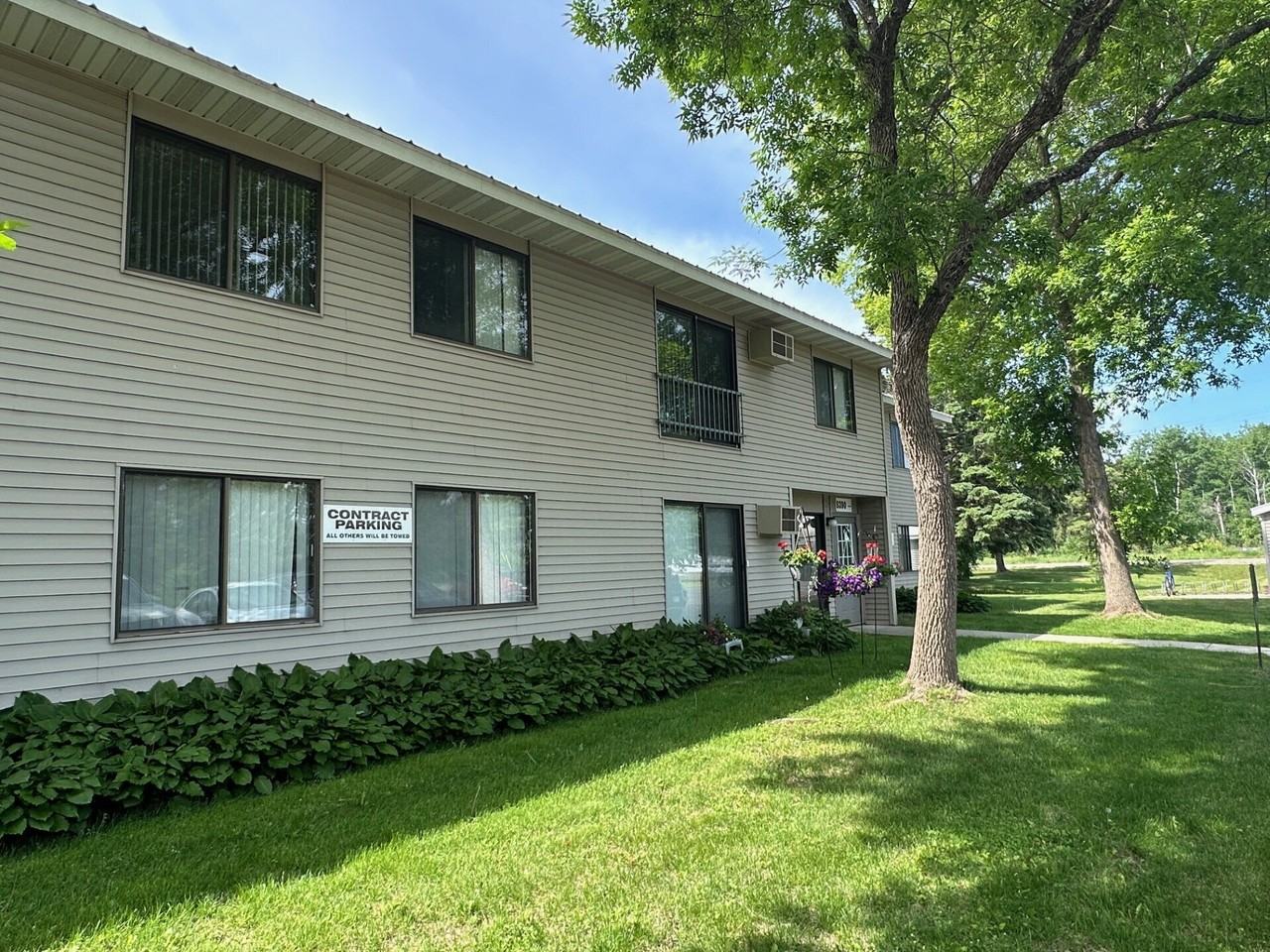 8388 Jasmine St #5
