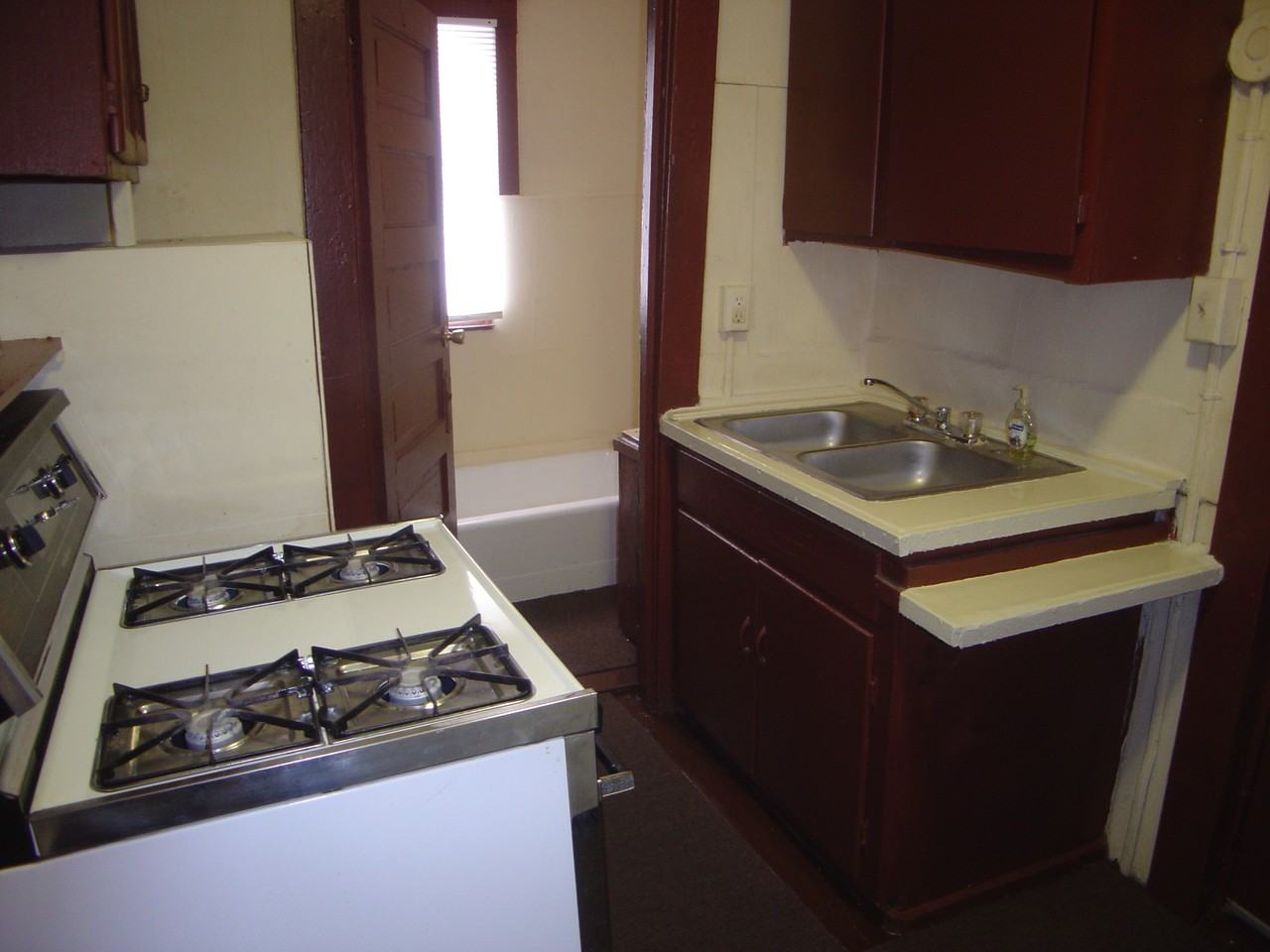 1814 Boxwood St #NA - Photo 3 of 6