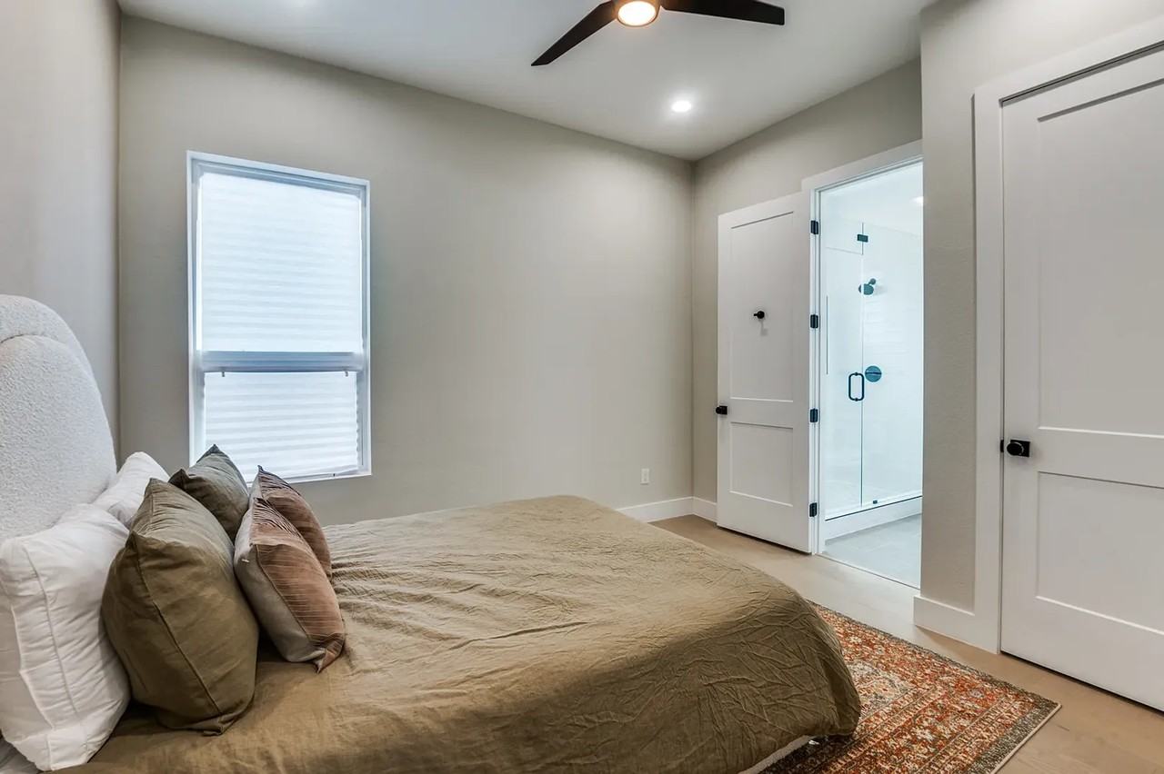145 N Henderson Ave #104 - Photo 7 of 12