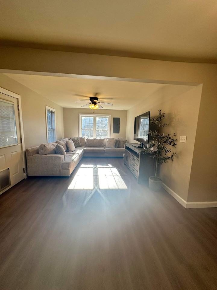 12 Langley Ave #NA - Photo 6 of 9