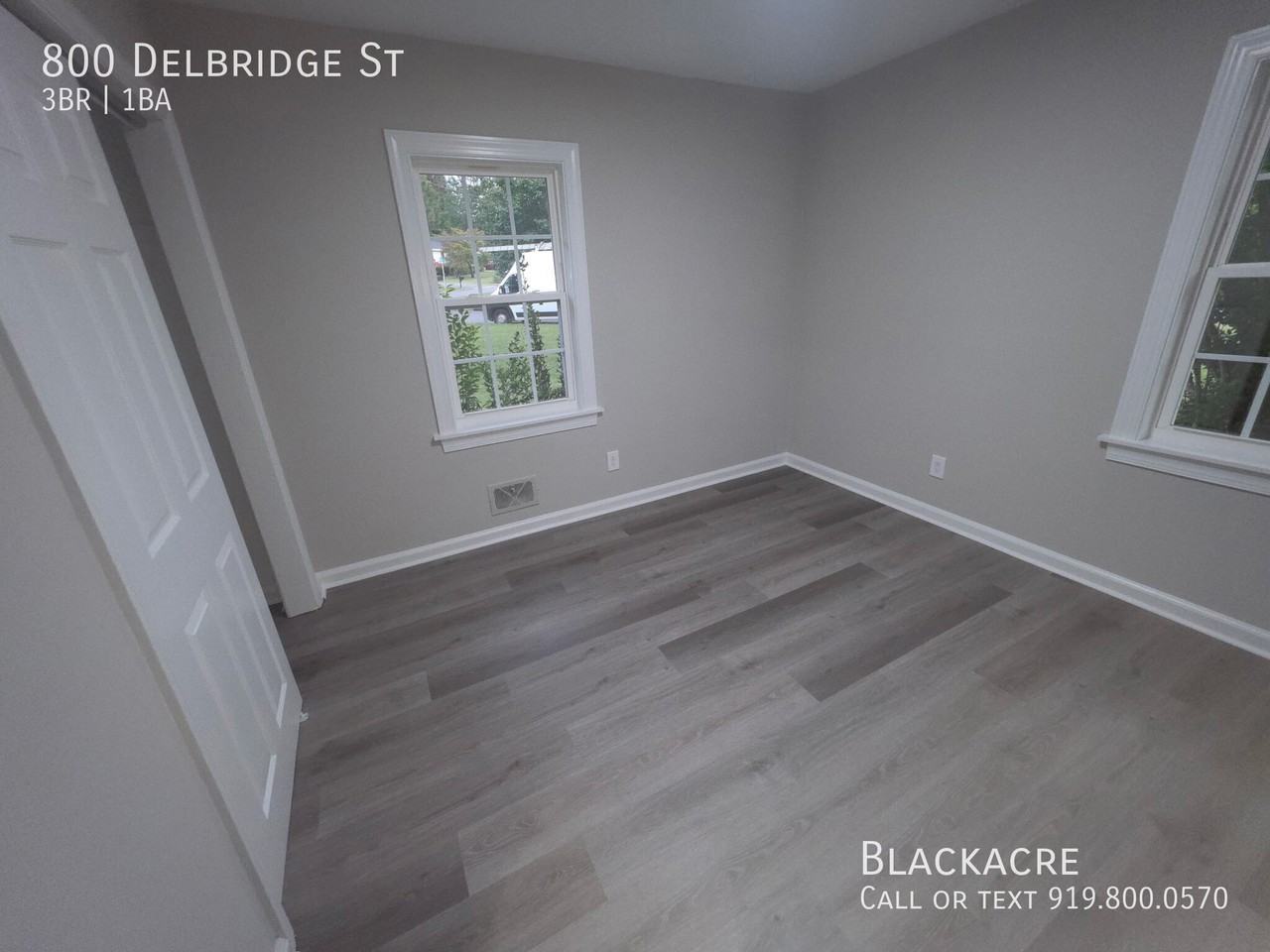 800 Delbridge St - Photo 5 of 12