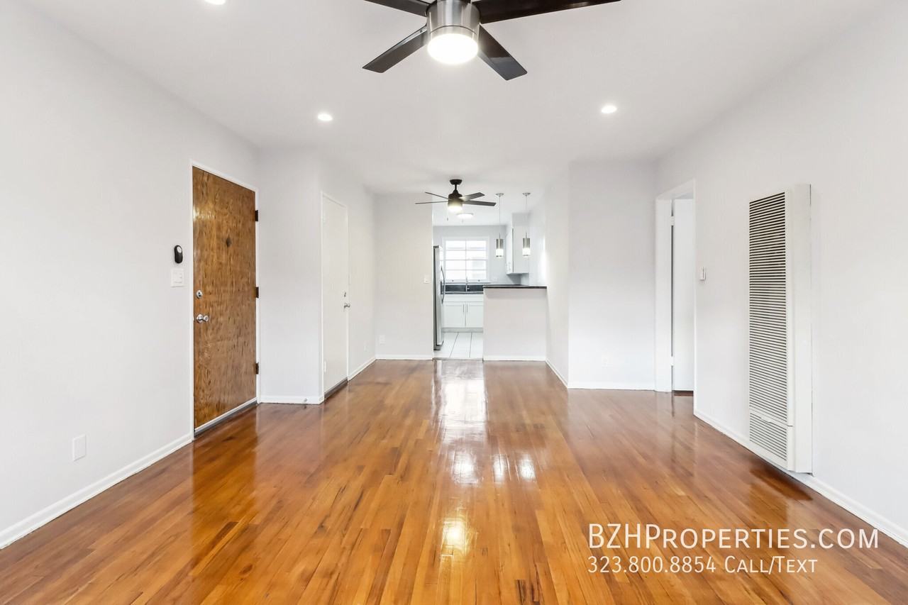 5335 Vantage Ave #5 - Photo 3 of 20
