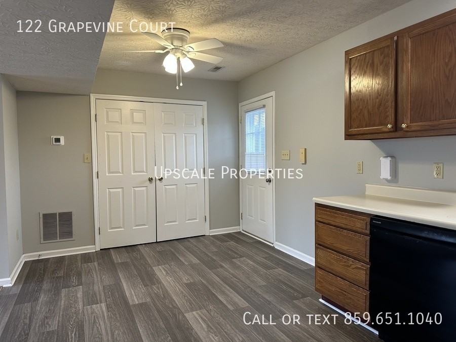 122 Grapevine Ct - Photo 6 of 11