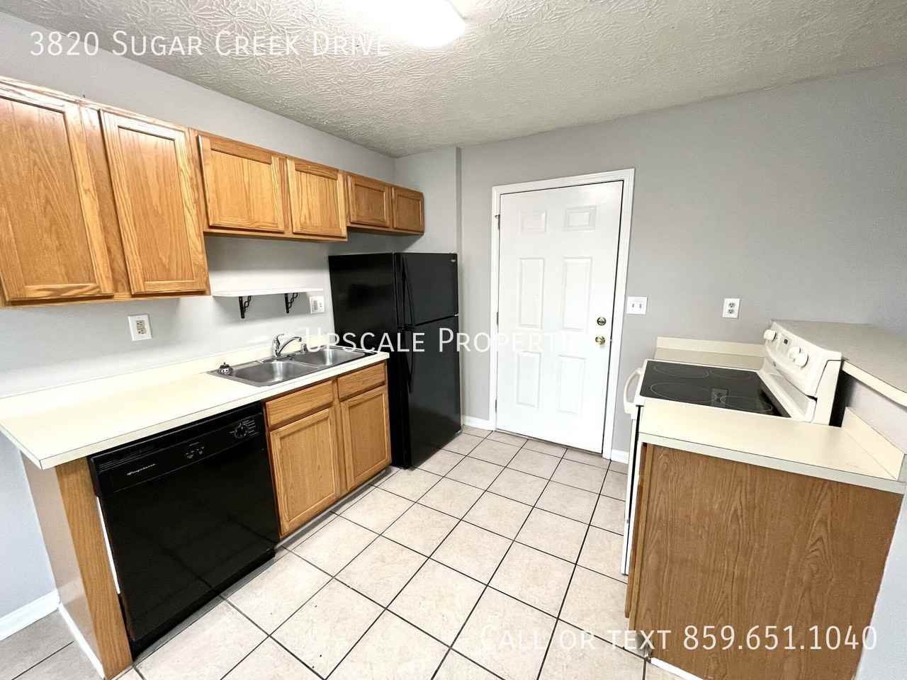 3820 Sugar Creek Dr - Photo 4 of 14