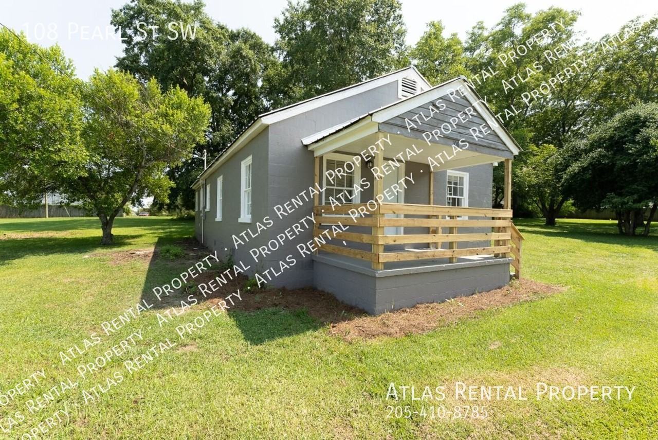 108 Pearl St Sw - Photo 2 of 18