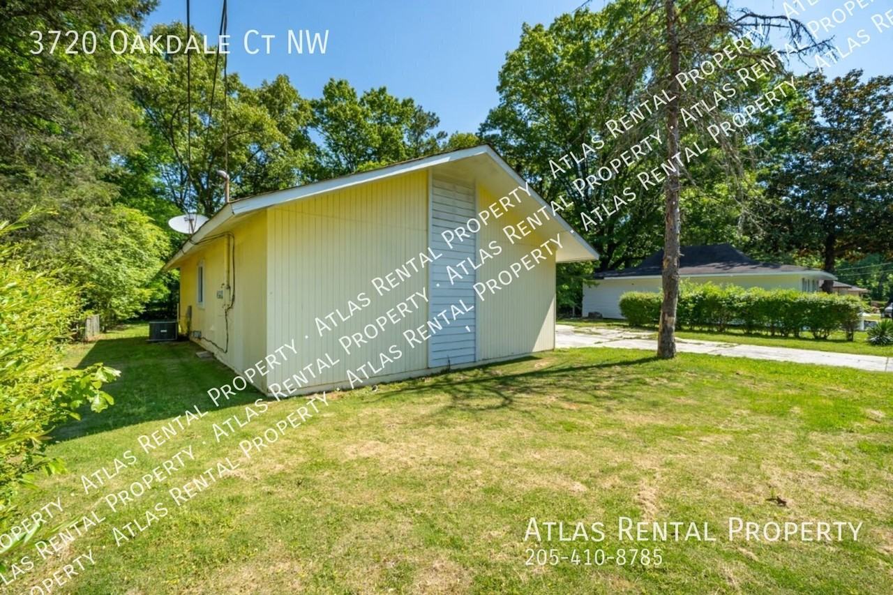 3720 Oakdale Ct Nw - Photo 3 of 24