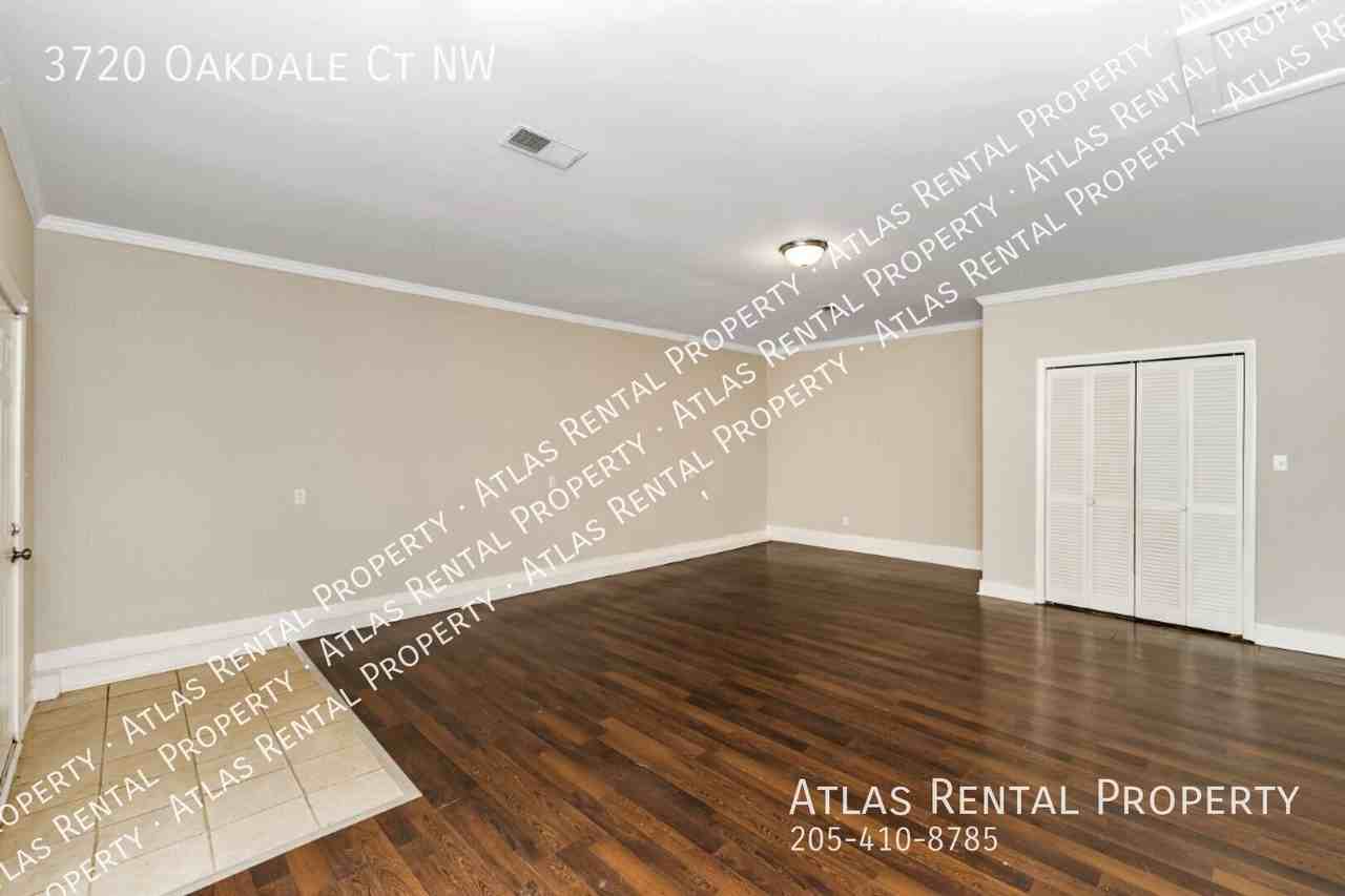 3720 Oakdale Ct Nw - Photo 6 of 24