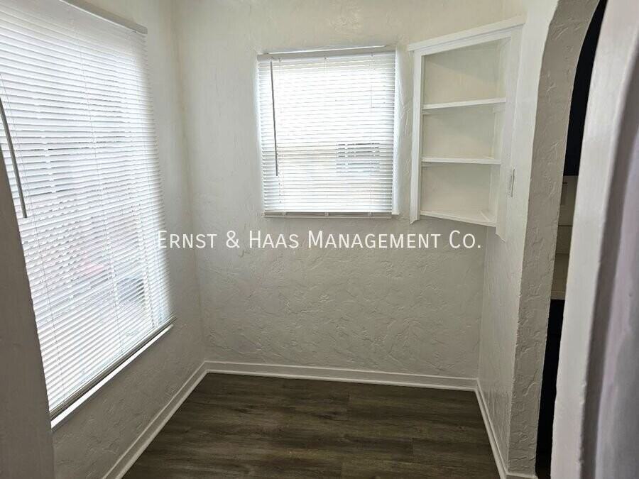 826 Belmont Ave - Photo 5 of 12
