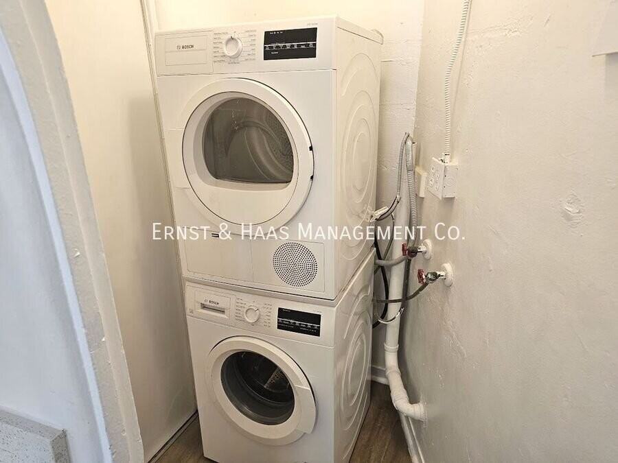 826 Belmont Ave - Photo 7 of 12