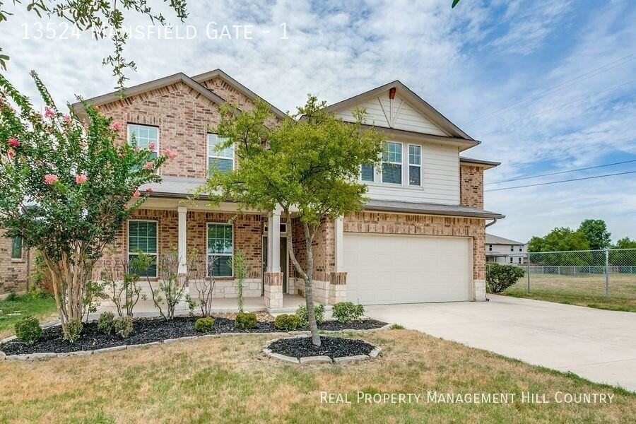 13524 Mansfield Gate #1 - Photo 2 of 40