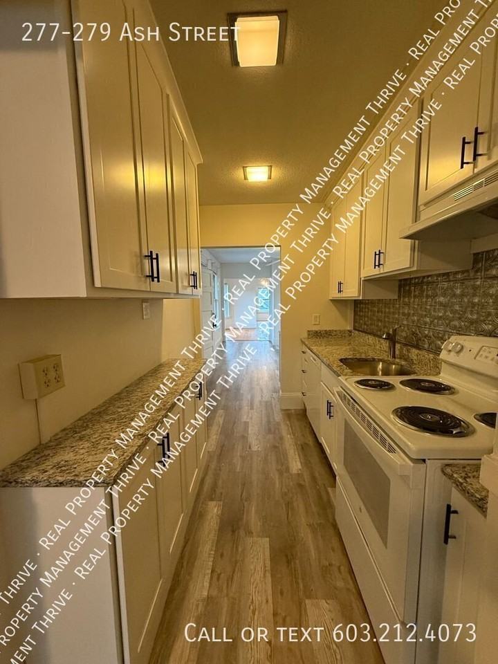 277 Ash St - Photo 7 of 10