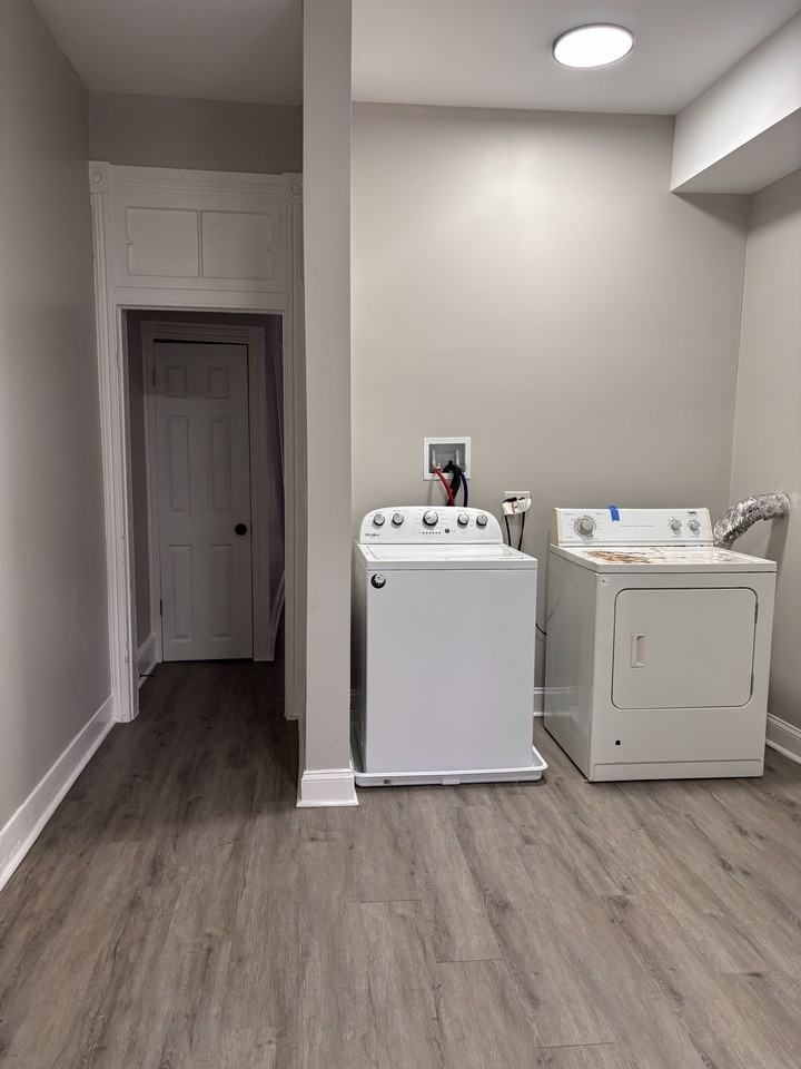 1828 Mosher St - Photo 6 of 13