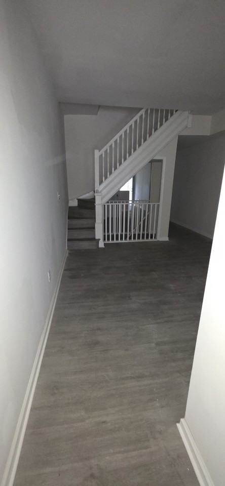 1703 N Monroe St - Photo 2 of 13