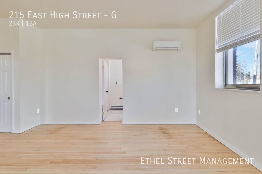 215 E High St #G - Photo 4 of 50