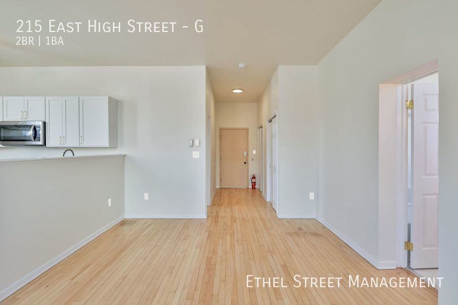 215 E High St #G - Photo 6 of 50