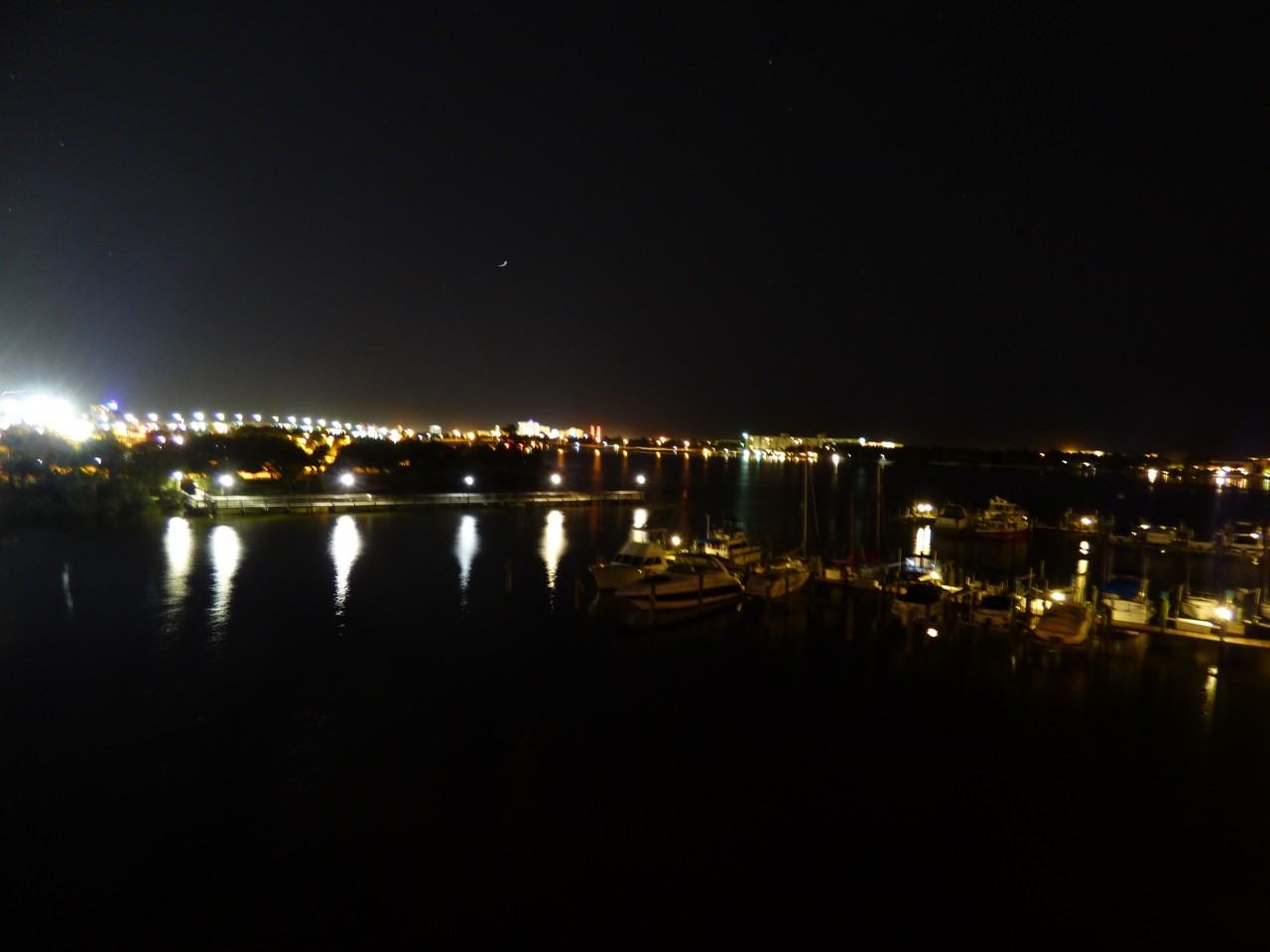 500 Marina Point Dr - Photo 5 of 50