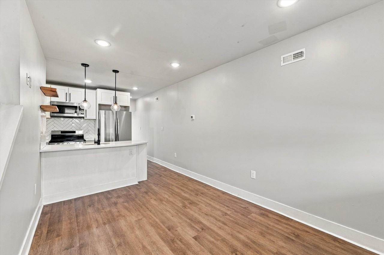 430 Fitzgerald St - Photo 2 of 29