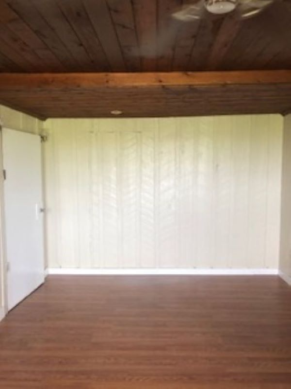 7600 Harley Dr - Photo 6 of 8