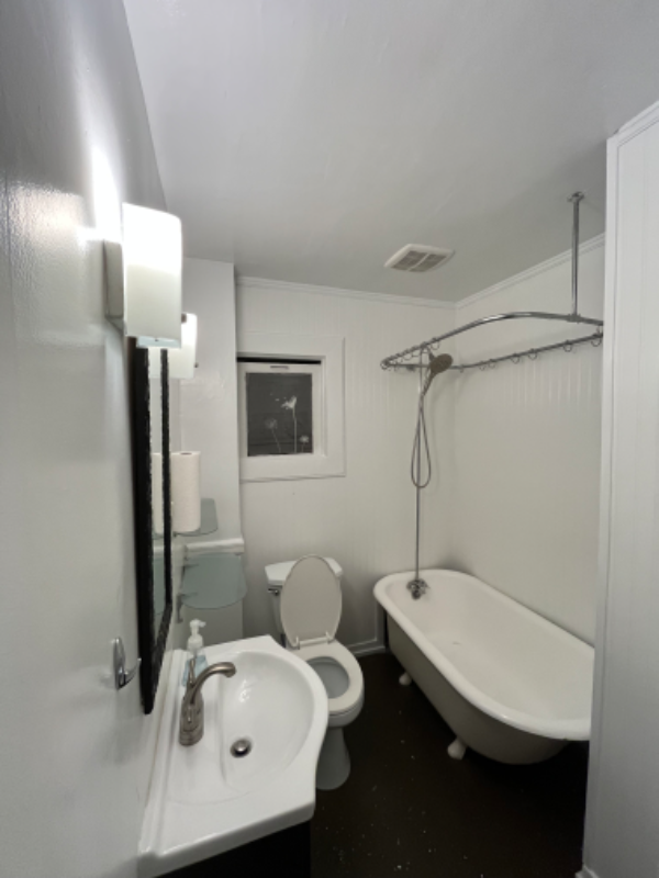 618 Stanley Ter Ne - Photo 5 of 29