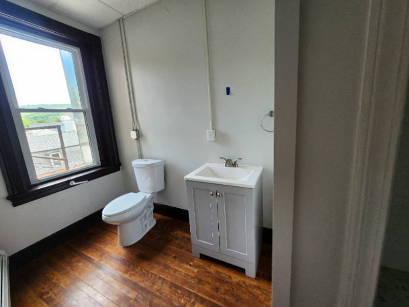 10 Langdon St #305 - Photo 3 of 7