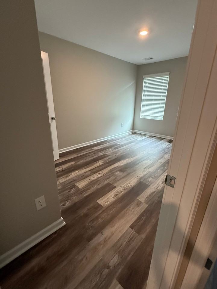 454 Oakwood Dr Nw - Photo 7 of 11