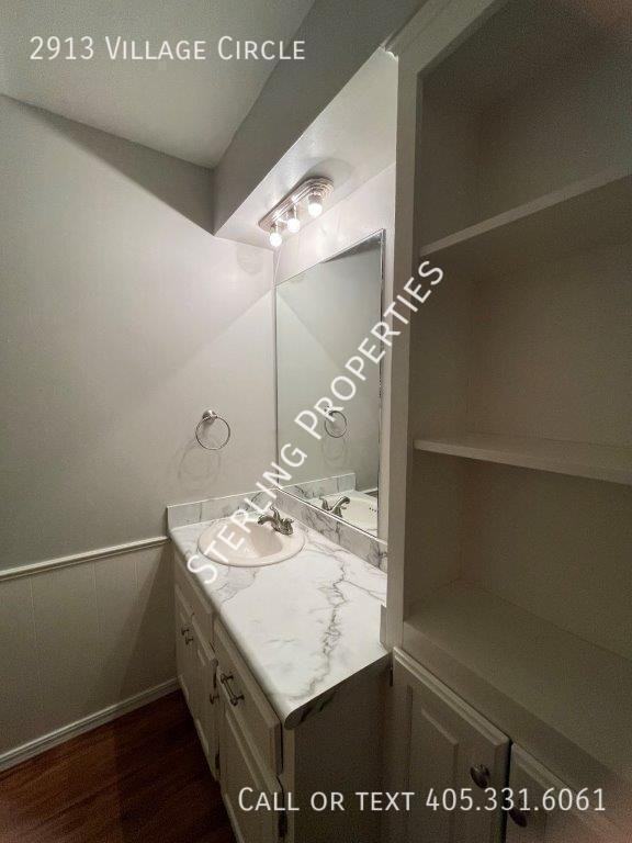 2913 Village Cir - Photo 7 of 20