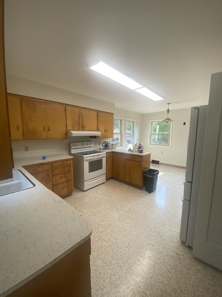 3750 Gibson Rd Nw - Photo 5 of 17