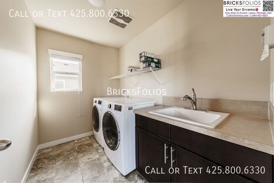 10626 Eastridge Dr Ne - Photo 3 of 36