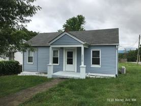 3938 Maine Ave Nw - Photo 1 of 1