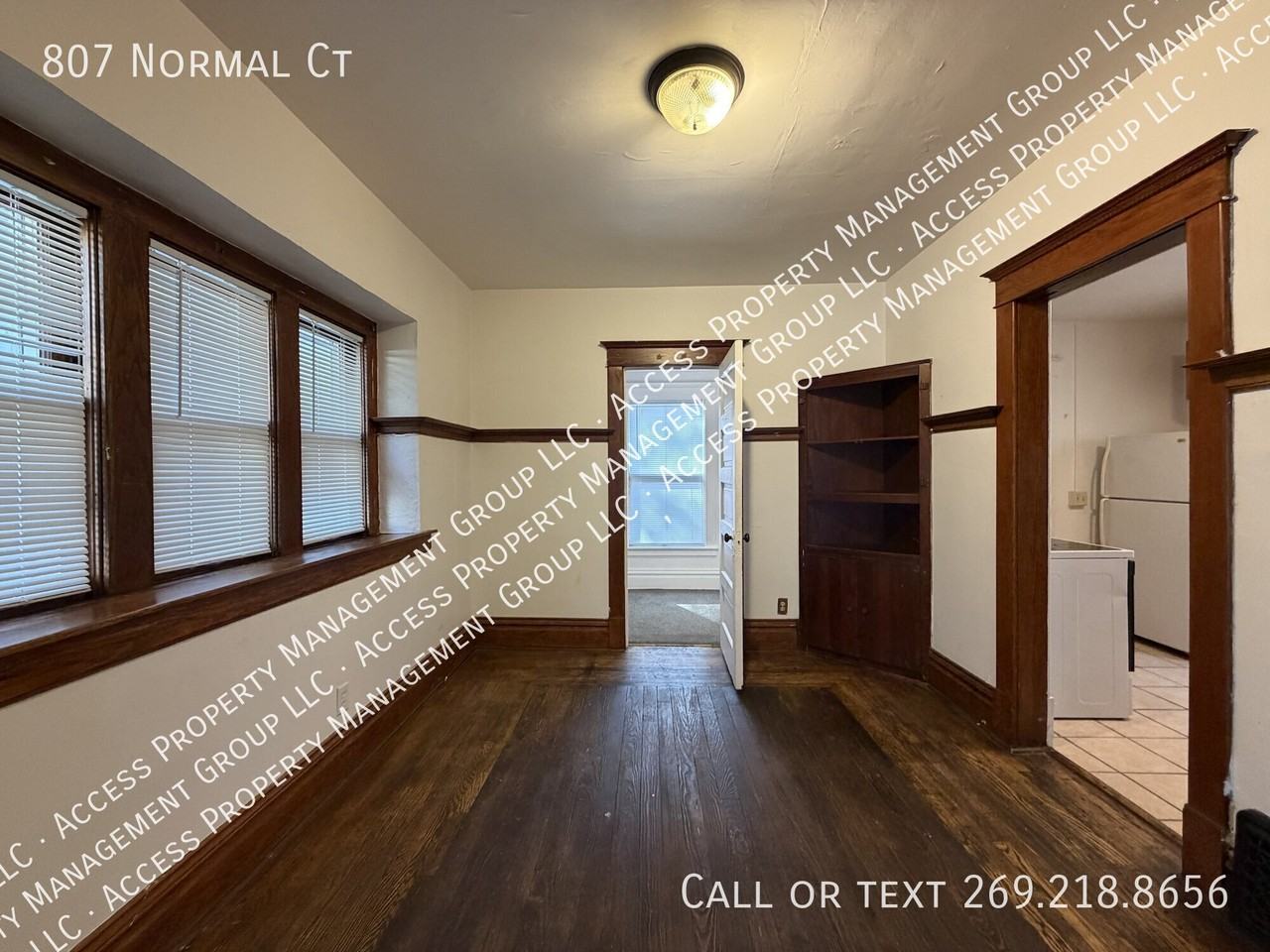 807 Normal Ct - Photo 4 of 19