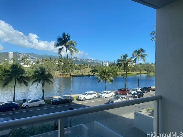 2233 Ala Wai Blvd - Photo 2 of 8