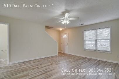 510 Date Palm Cir #1 - Photo 4 of 25