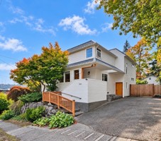 featured image of 2611 W Newton St