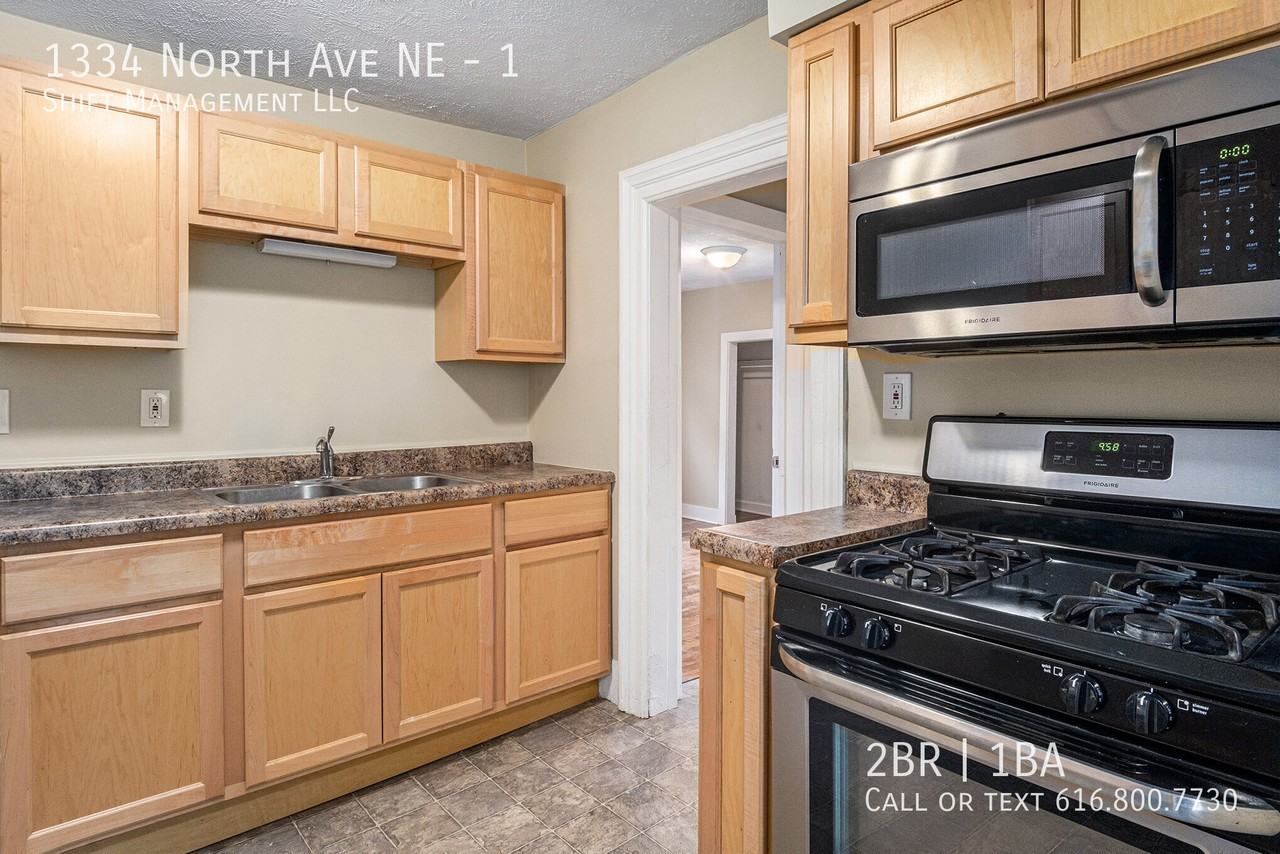 1334 North Ave Ne #1 - Photo 4 of 15