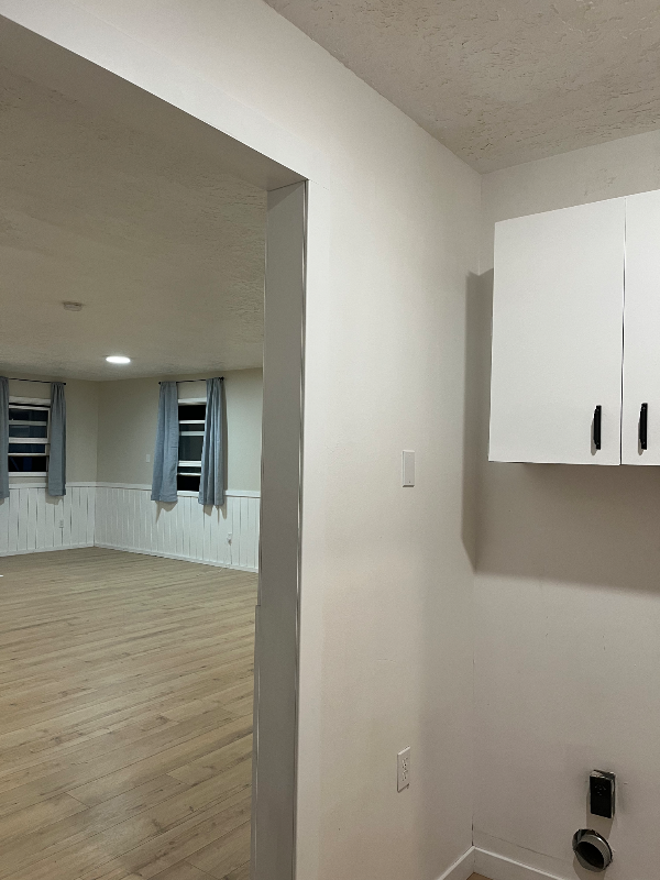 369 S Eastern Ave #B - Photo 7 of 8