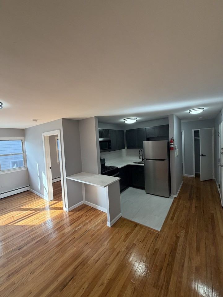 849 Jersey Ave #C2 - Photo 4 of 9