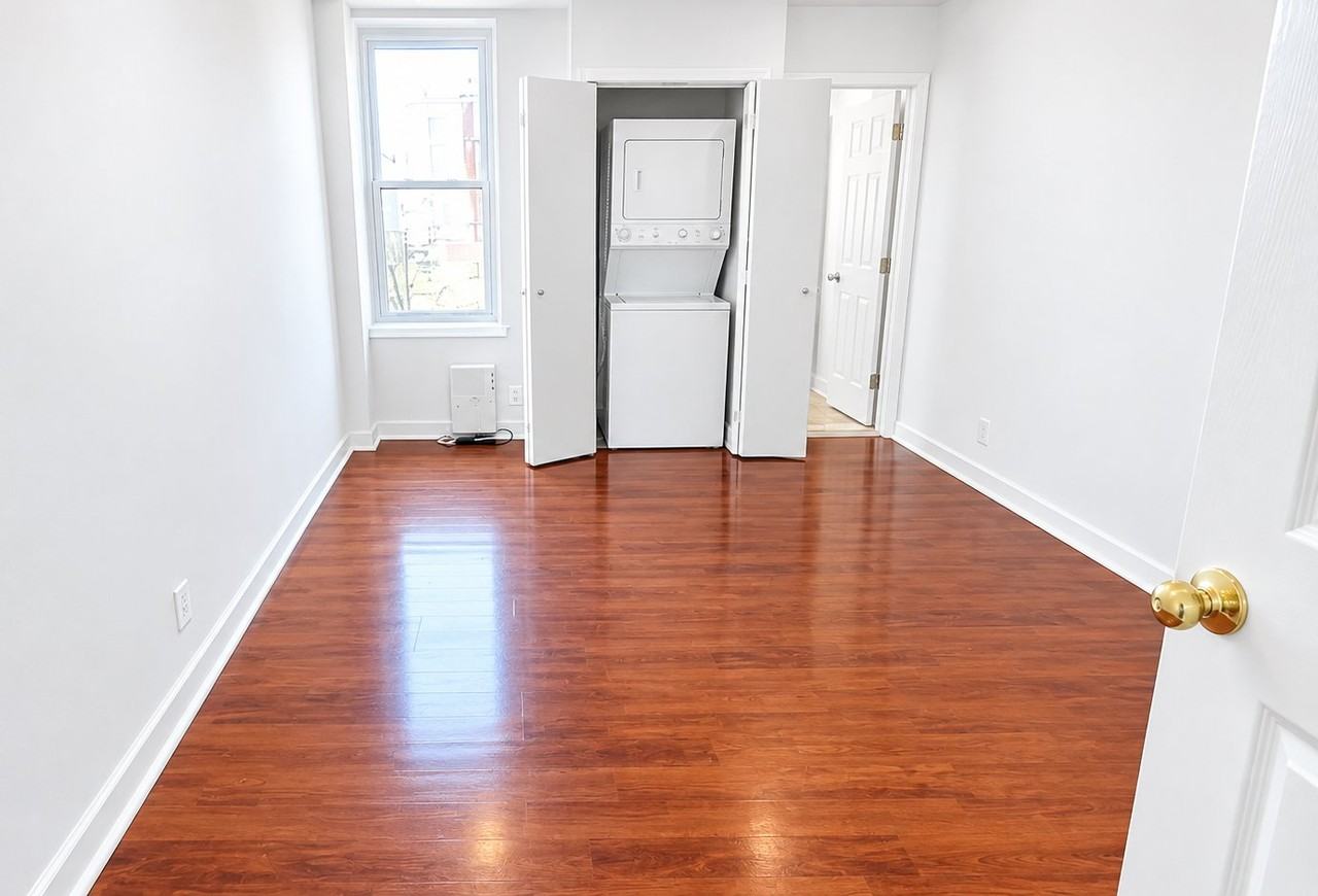 1614 S Broad St #3F - Photo 4 of 5