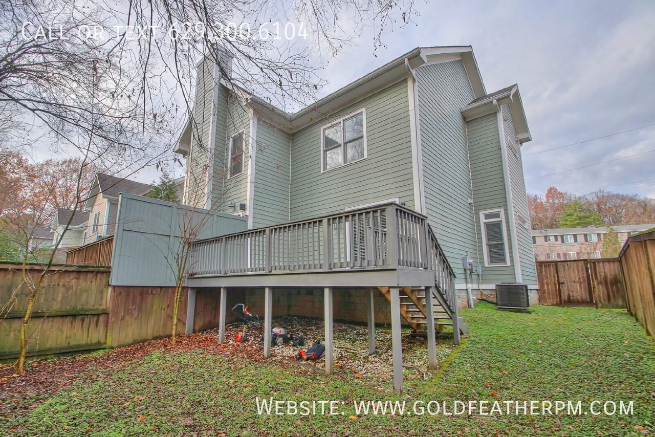 5757 Maudina Ave 5757 Maudina Ave - Photo 4 of 36