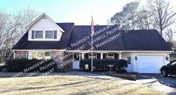 featured image of 3023 Cherokee Dr