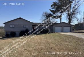 featured image of 901 29th Ave Ne