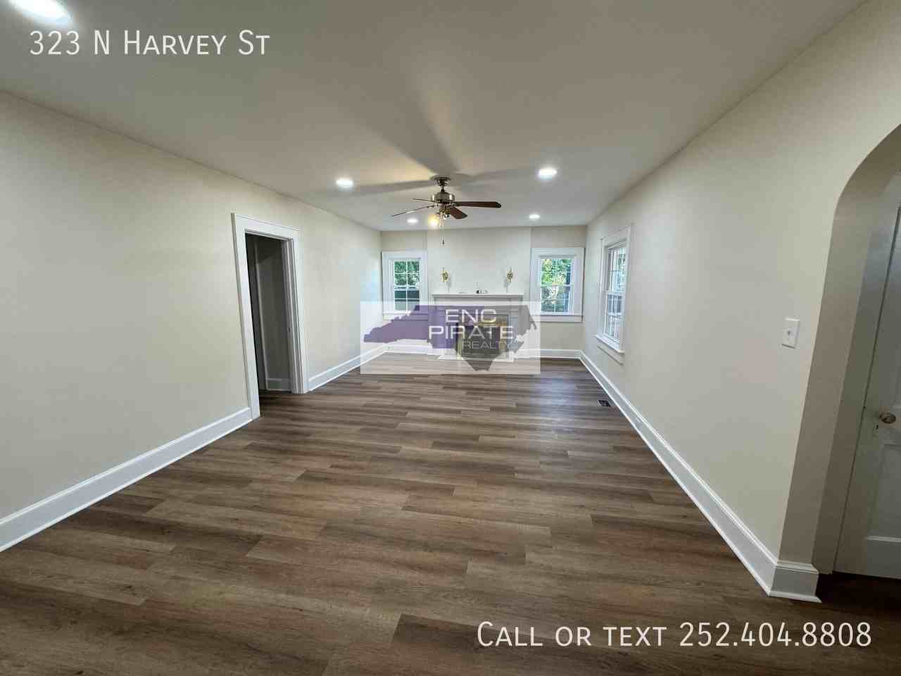 323 N Harvey St - Photo 3 of 17