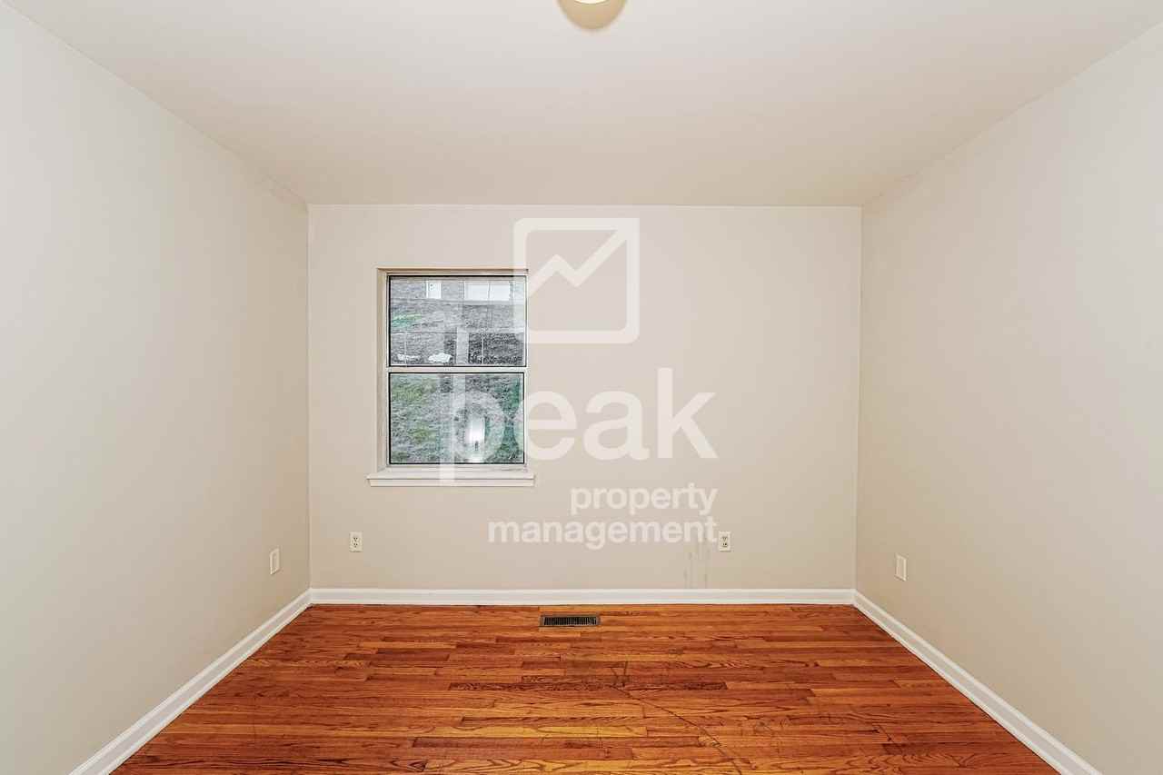 820 86th St S - Photo 5 of 19