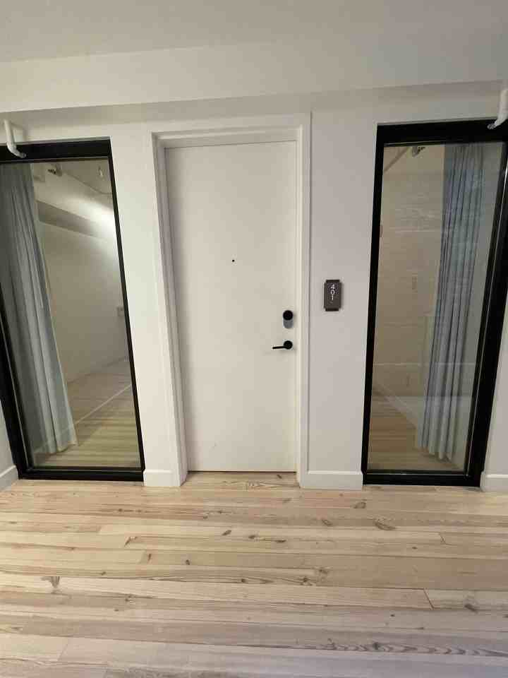 2309 1st Ave N #401 - Photo 2 of 50