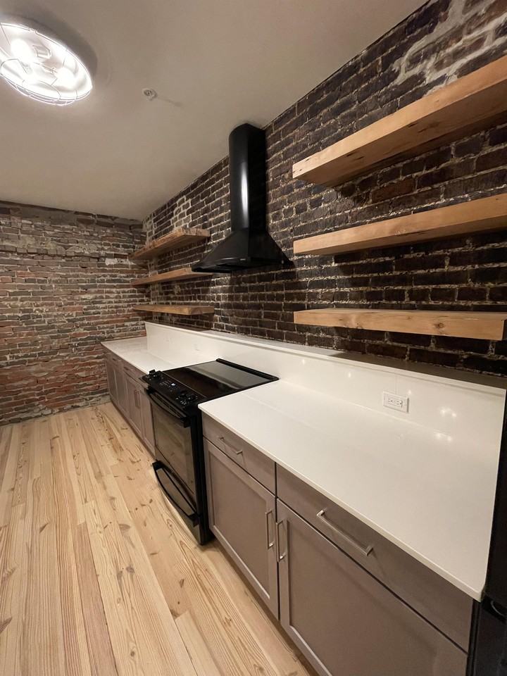 2309 1st Ave N #401 - Photo 5 of 50