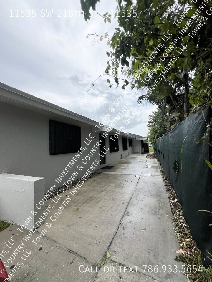 11535 Sw 216th St #11535 - Photo 5 of 11
