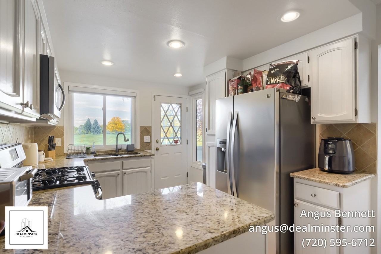 3025 E Long Cir S - Photo 6 of 18