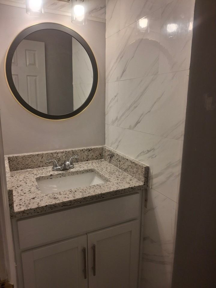 4412 Ambleside Dr #10 - Photo 4 of 14