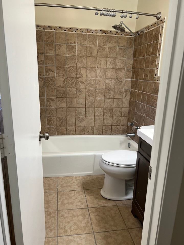 20 Winchester Pl #3 - Photo 6 of 6
