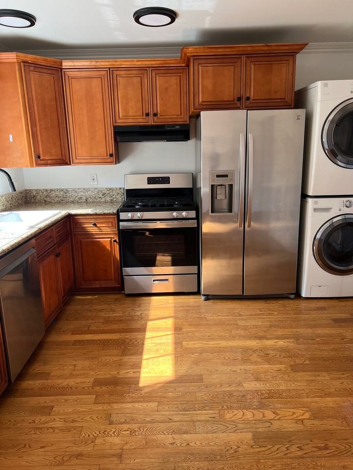 967 N Serrano Ave #1-2 - Photo 5 of 20