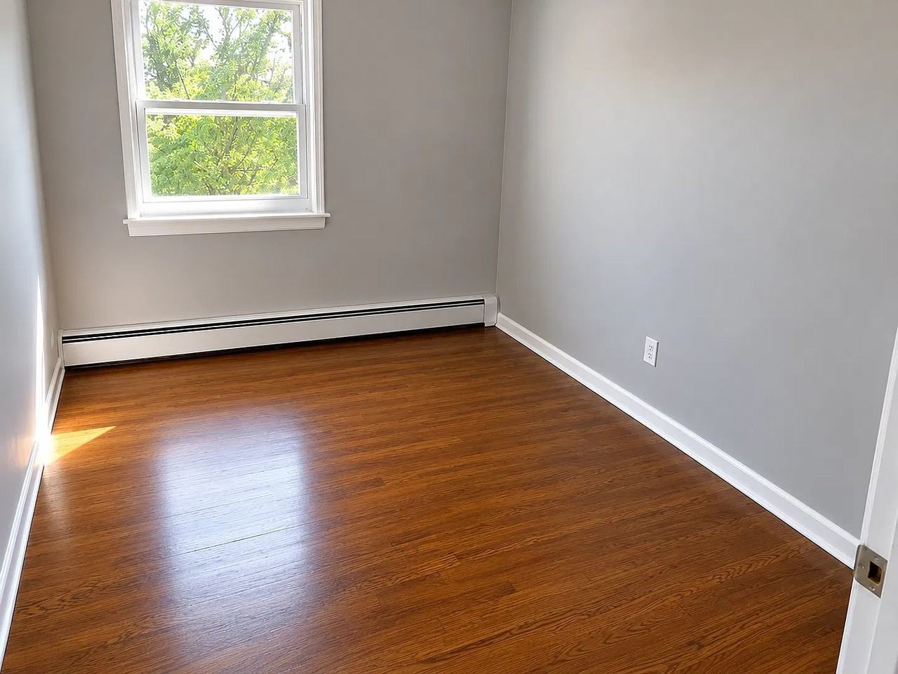299 Wainwright St #14 - Photo 2 of 4